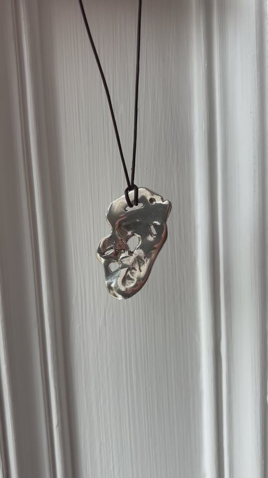 PHYLUM PENDANT